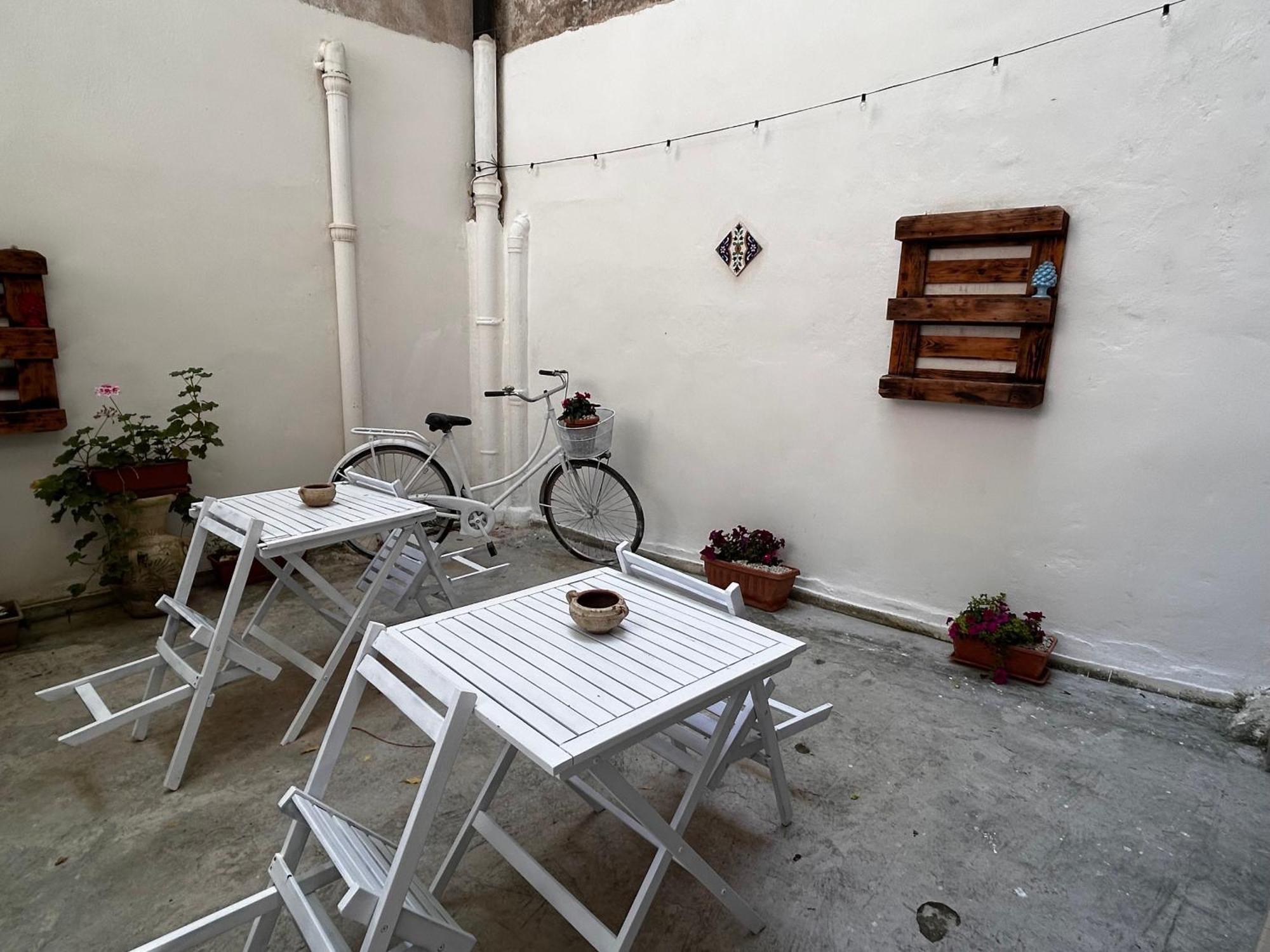 Villa Al Cortiletto à Palerme Extérieur photo